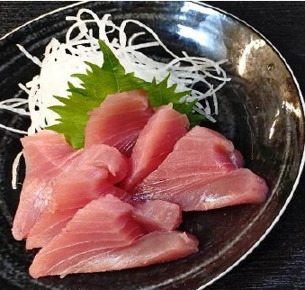 伊豆の生まぐろ刺身